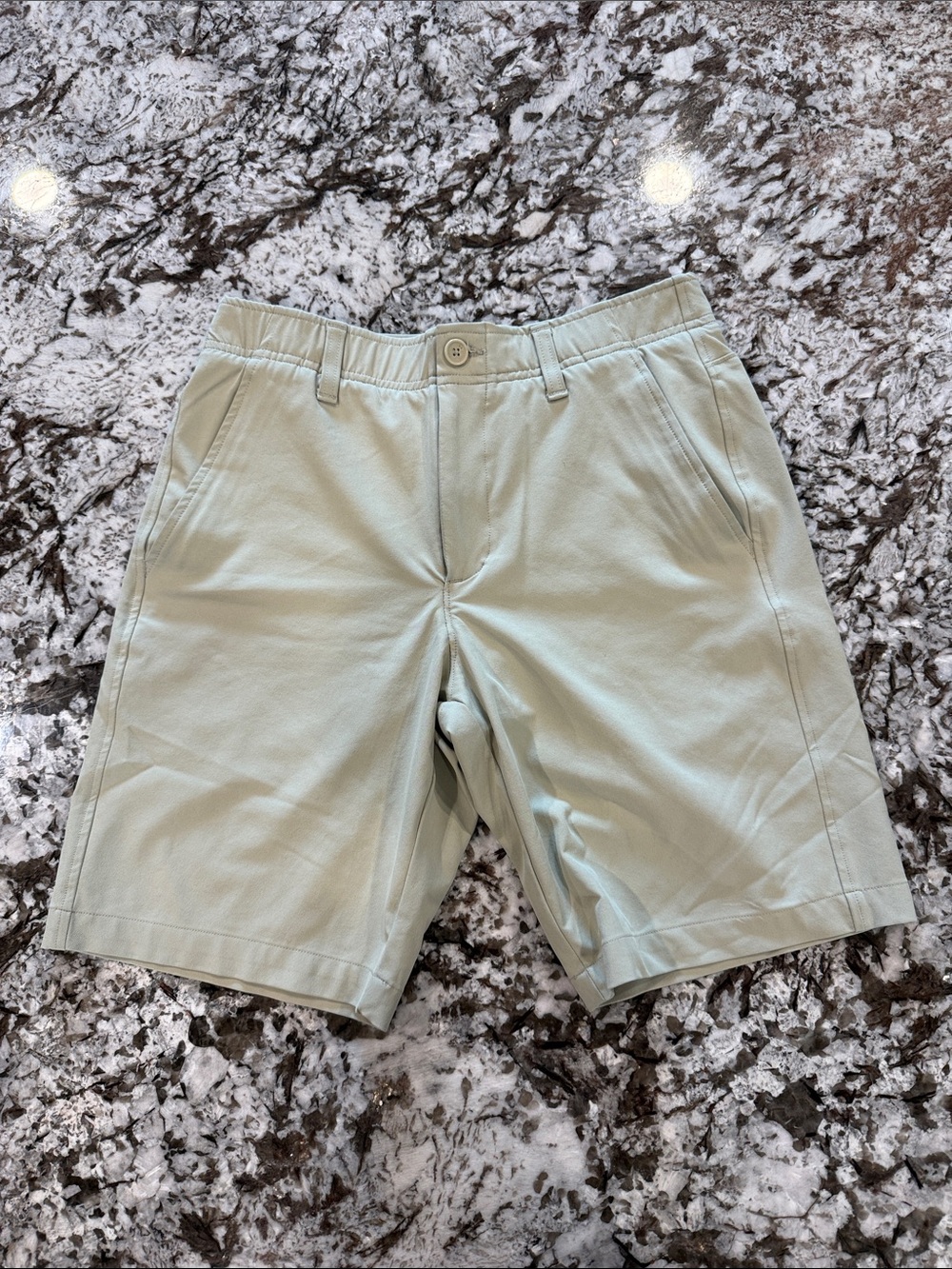 Under Armour khaki shorts